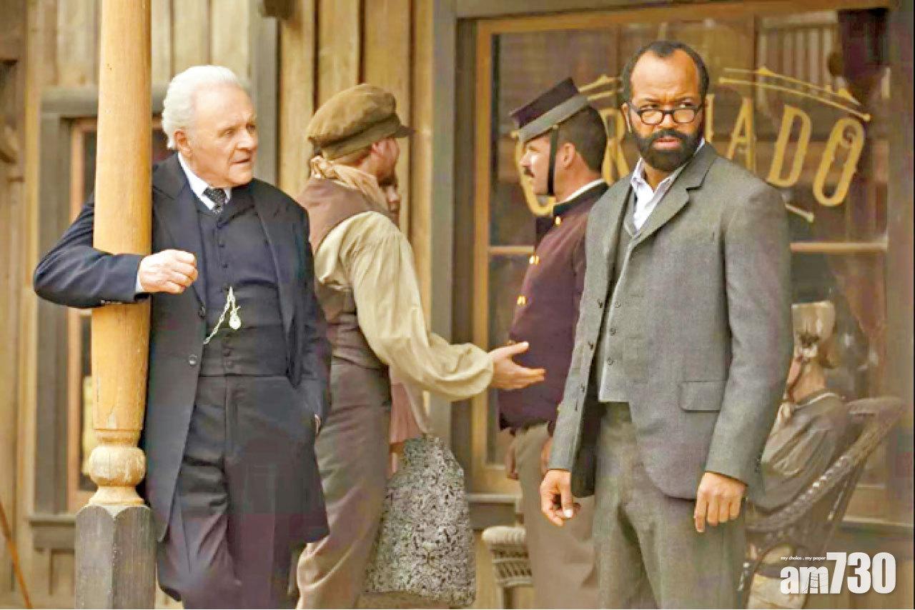 Dr. Ford今集超重戲,Anthony Hopkins的演出實在叫人歎為觀止,舉手投足、每句對白連停頓位都是戲。