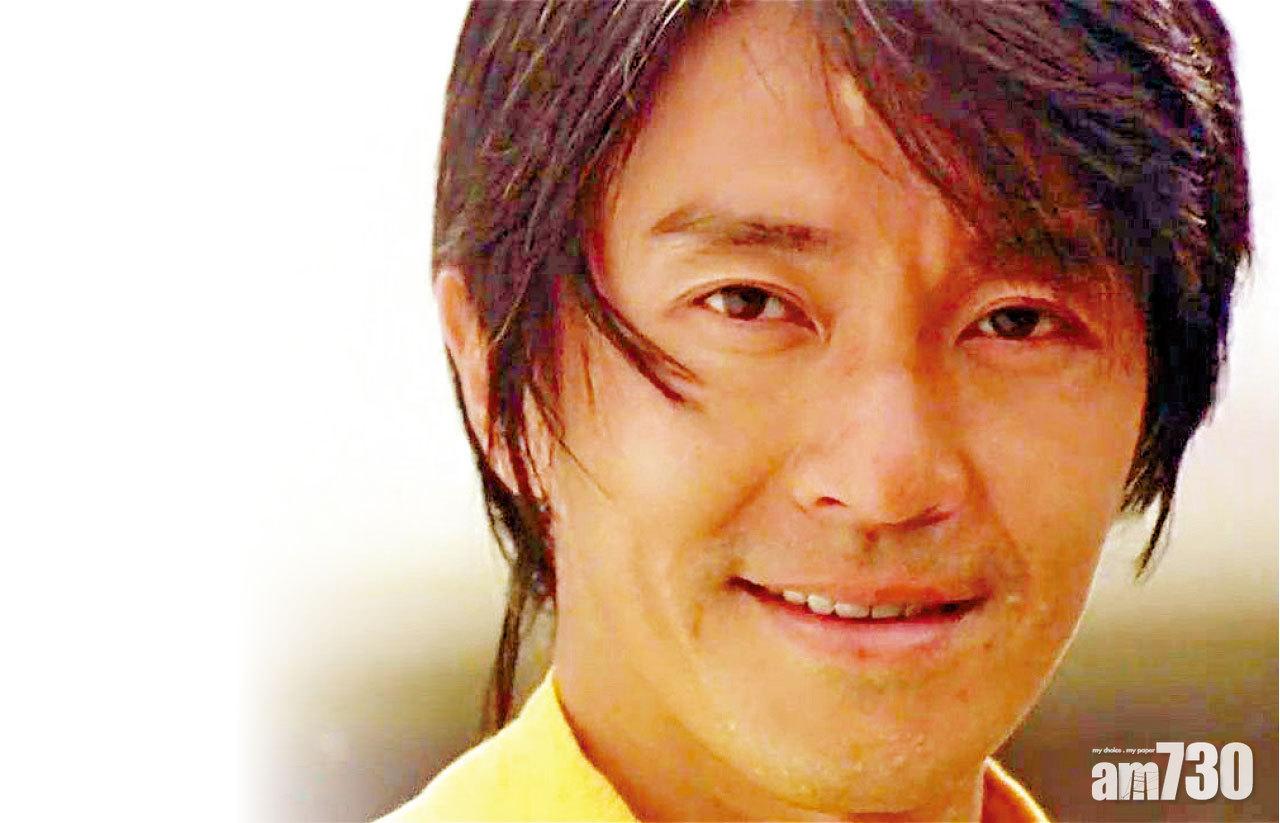 我一直很喜歡周星馳在電影裡的這個笑容。