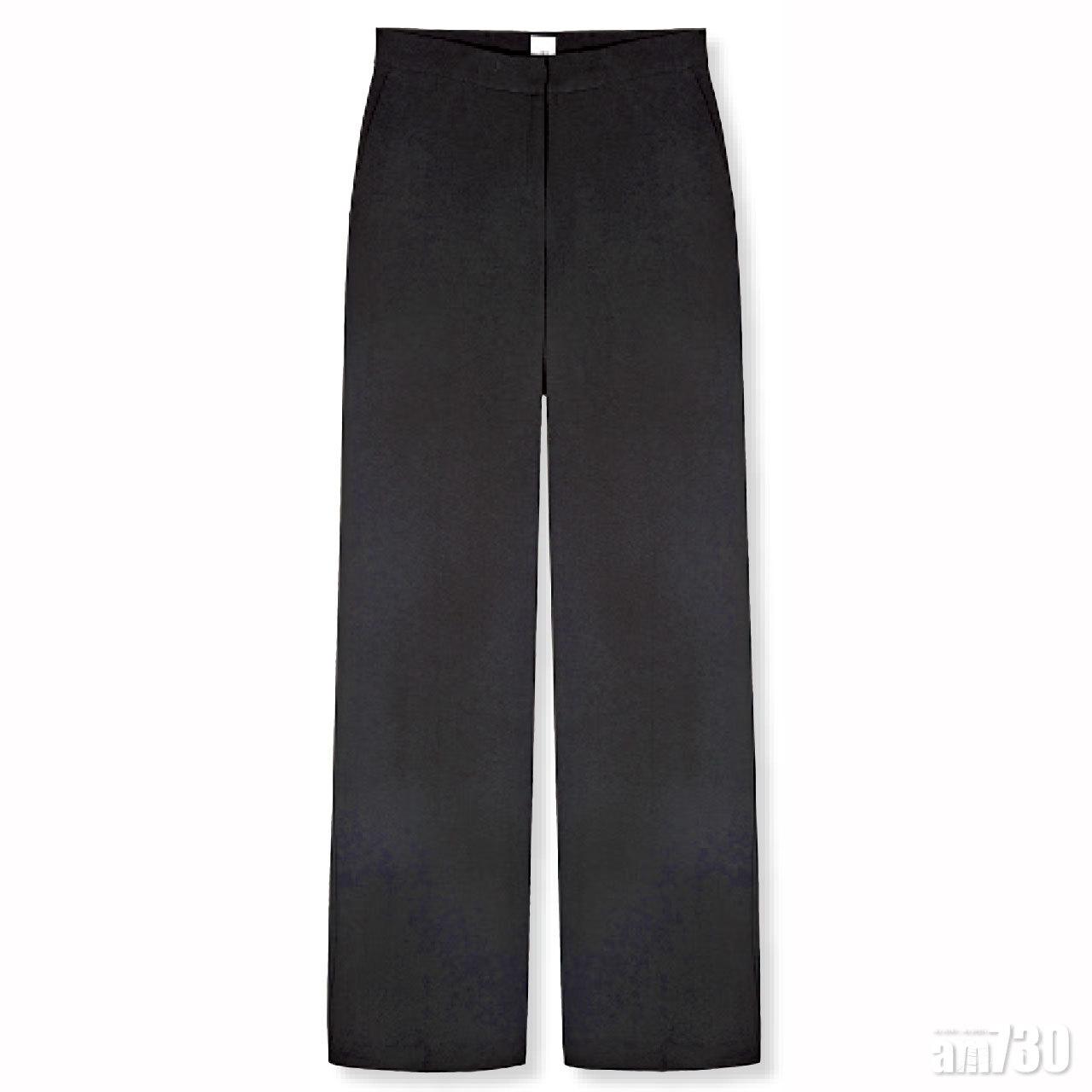 ■上班必備的直筒長褲£110。