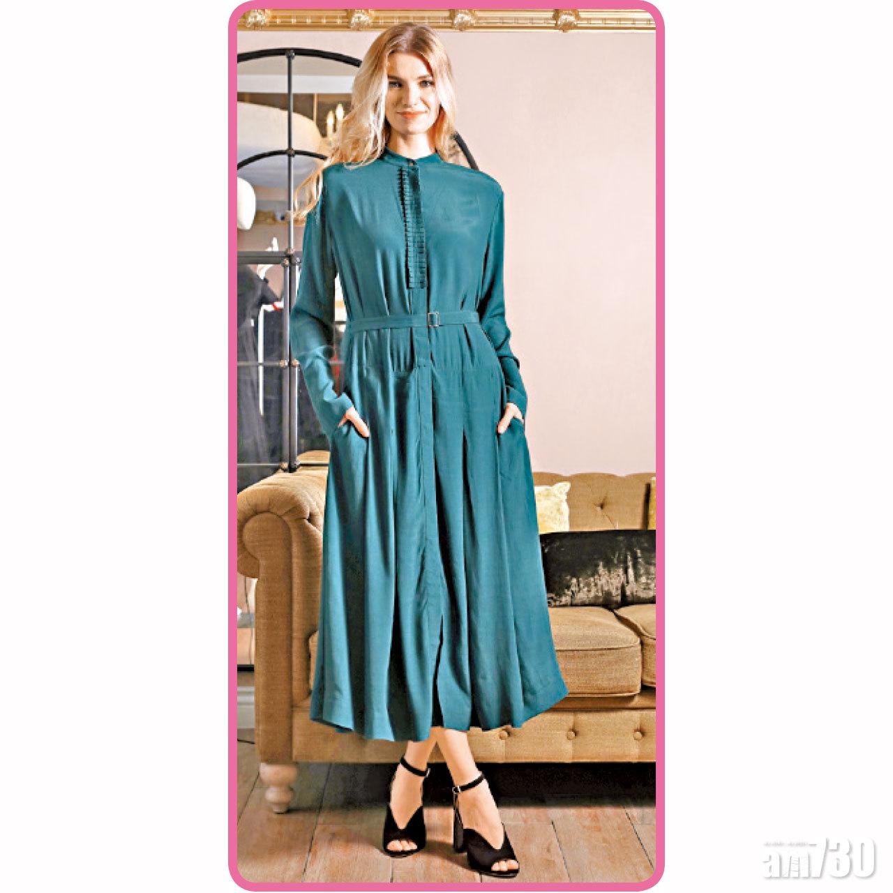 ■荷葉邊綠色連身長裙£165,及百搭
綁帶高鞋£155。