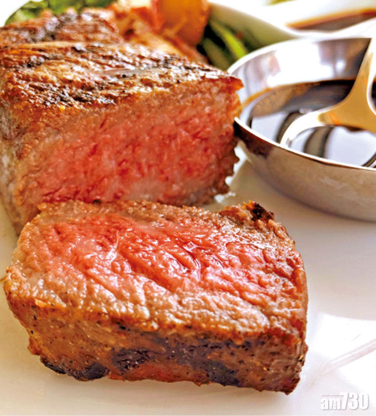 神戶牛肉的厚切西冷部分,香軟又多汁。