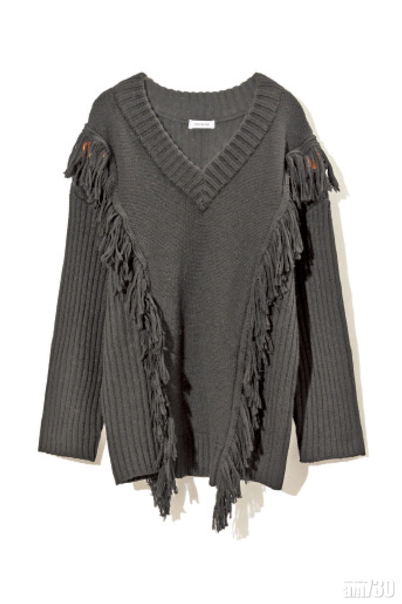 黑色流蘇V領knit top $5,299(C)