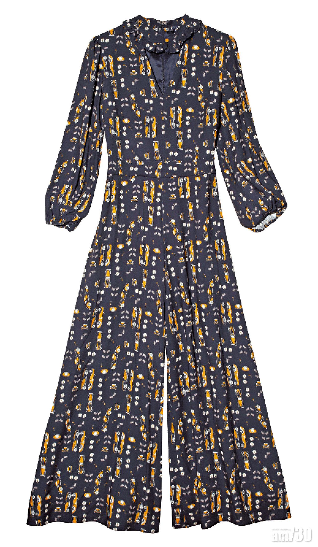 黑色老爺車over-all-print jumpsuit $2,980(A)