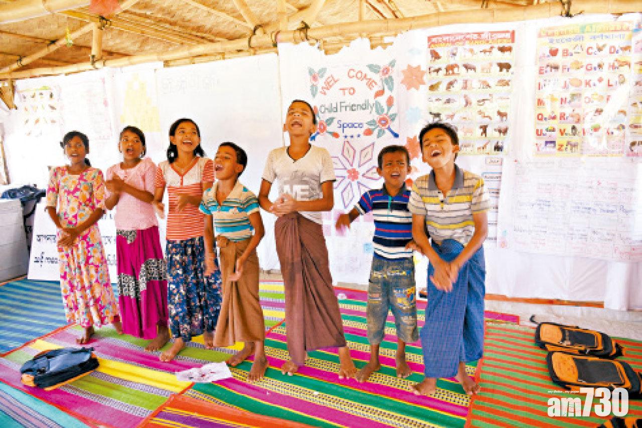 在「兒童天地」裡,孩子透過遊戲和集體活動,舒緩衝突帶來的傷痛。