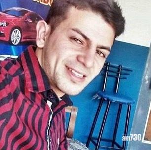 Duarte做過侍應和洗碗,其手寫CV在網上傳開後,他接獲不少僱住電話。