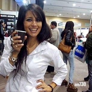 Duarte稱Eugenia Lopez是其天使,為他帶來面試機會。