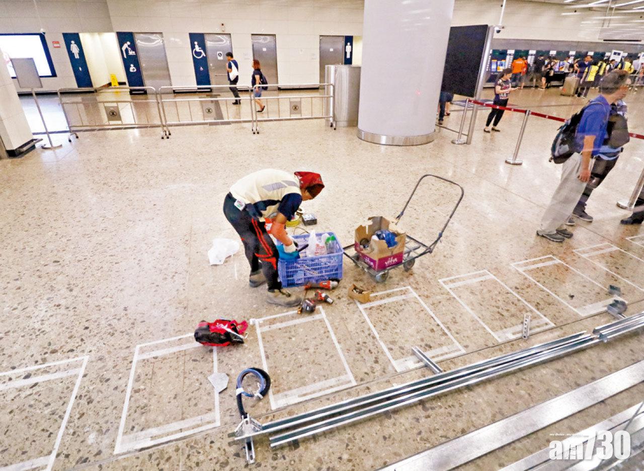 站內劃出地方安裝取票機。