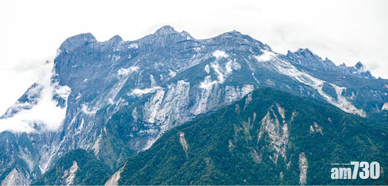 神山正名叫京那巴魯山,是東南亞第一高峰。
