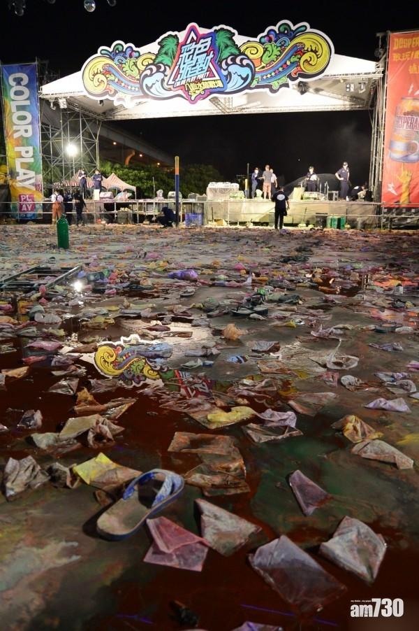 發生塵爆後的八仙樂園。(互聯網)