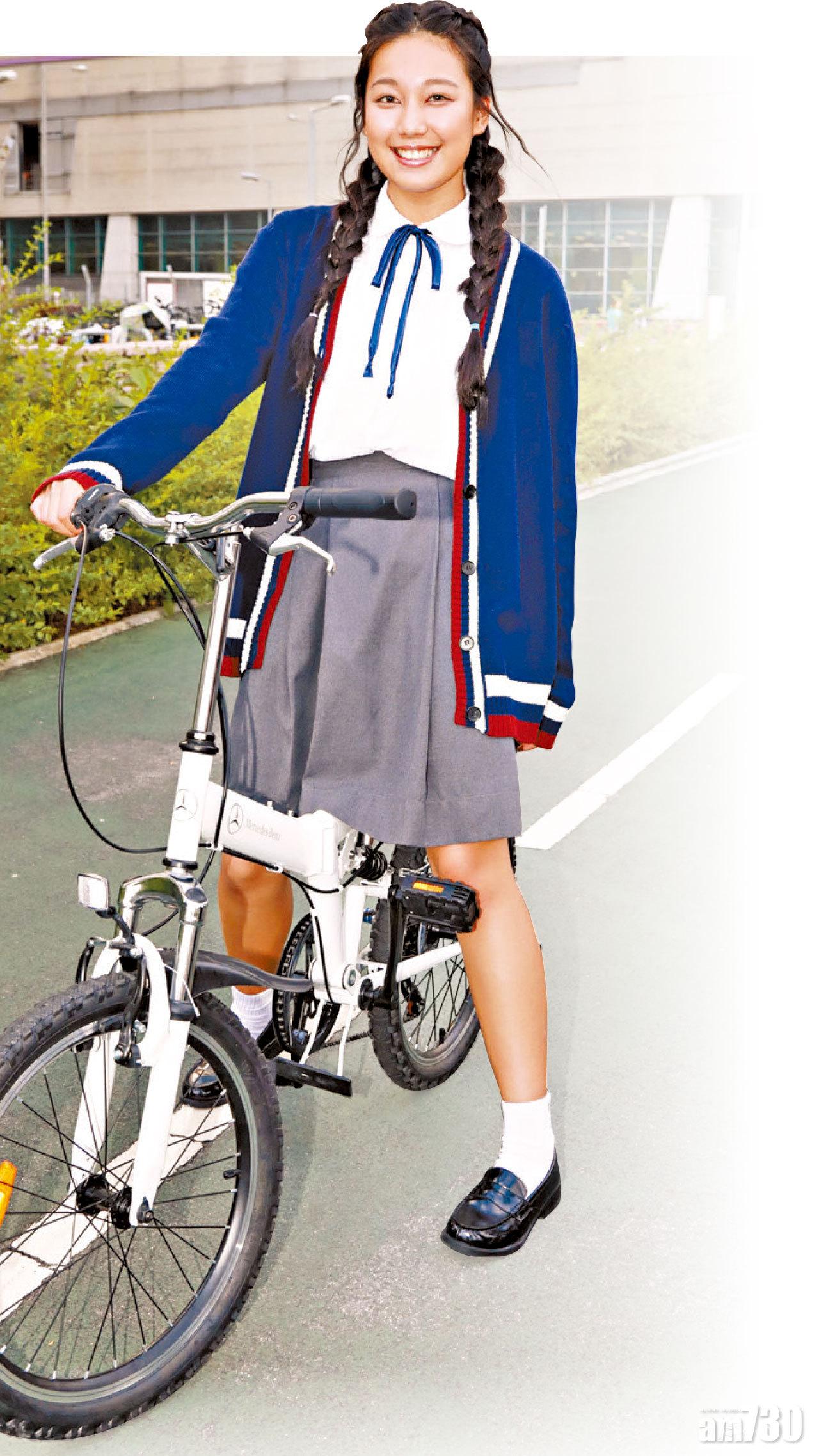 「學生妹」Feanna演回自己,因此不覺拍戲辛苦。