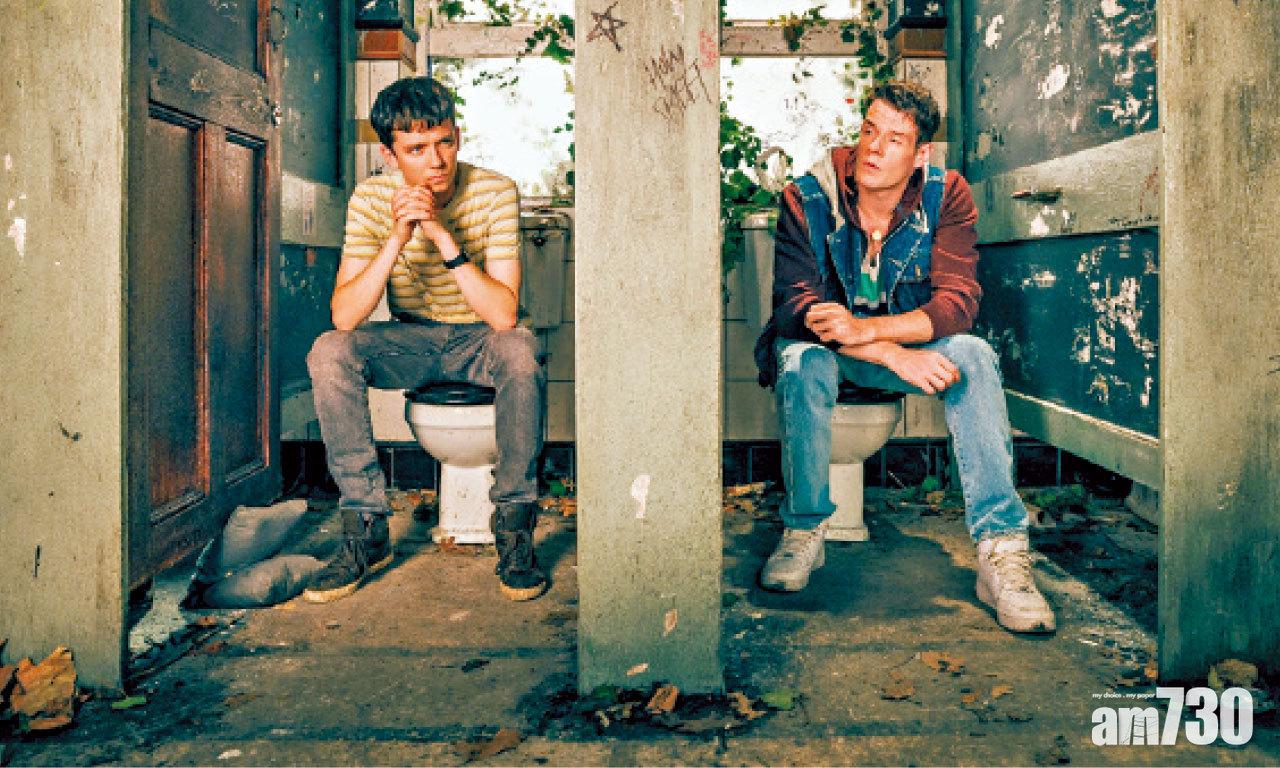 就算演bully的高中同學Adam(右,Connor Swindells飾),角色塑造也立體,他的轉變也很能叫觀眾relate。