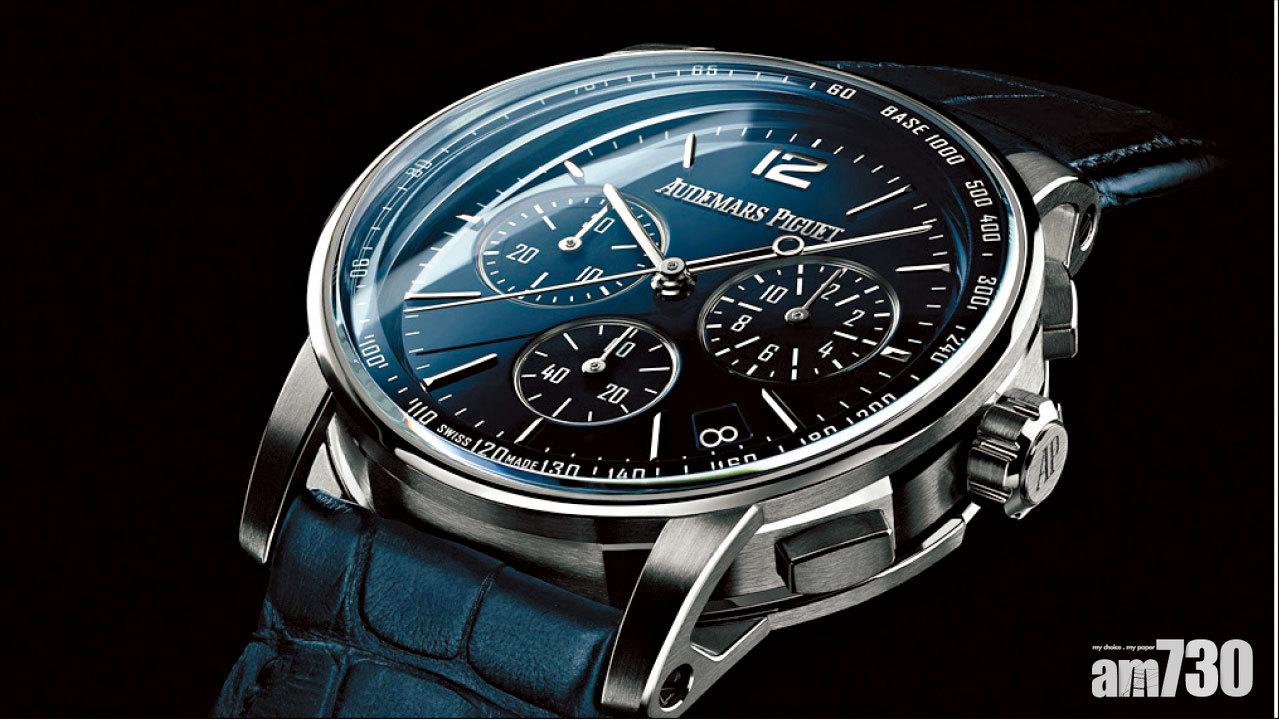 自動上鏈飛返功能計時18K金腕錶估計售價約港幣330,000。