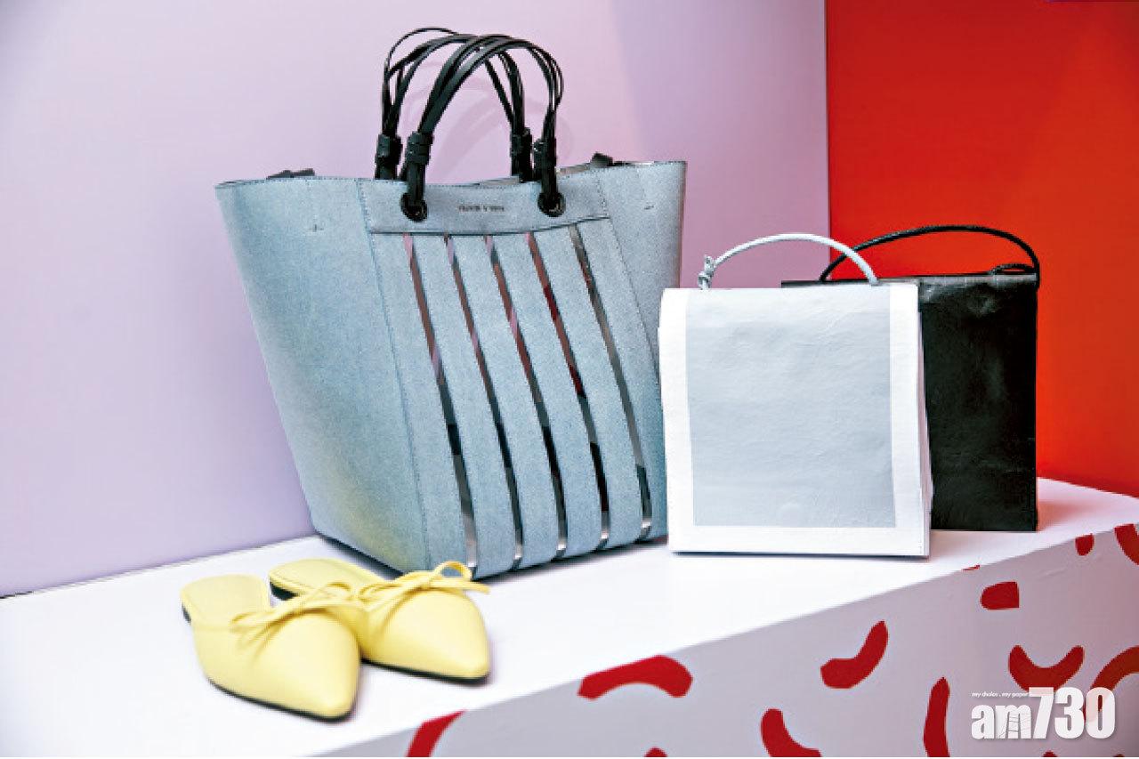 今季加入多樣物料,例如透明與牛仔布料,更有紙質手袋,袋身十分輕盈。