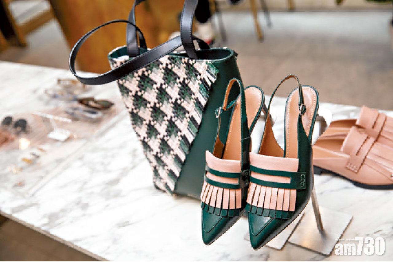 淡粉紅與深綠的撞色混搭,是大方的返工款式。