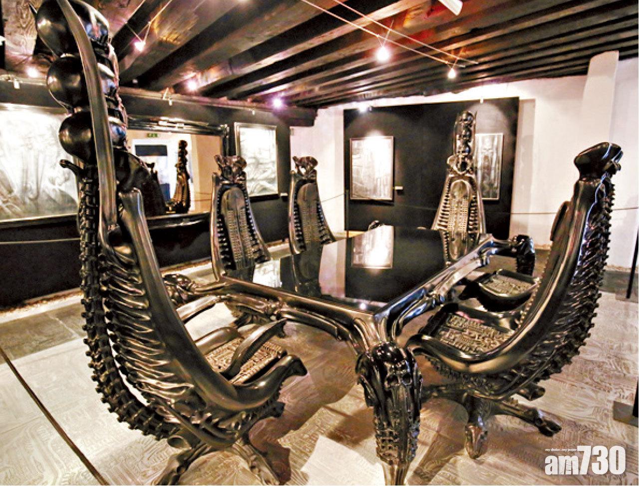 超時空概念設計的大型家具。