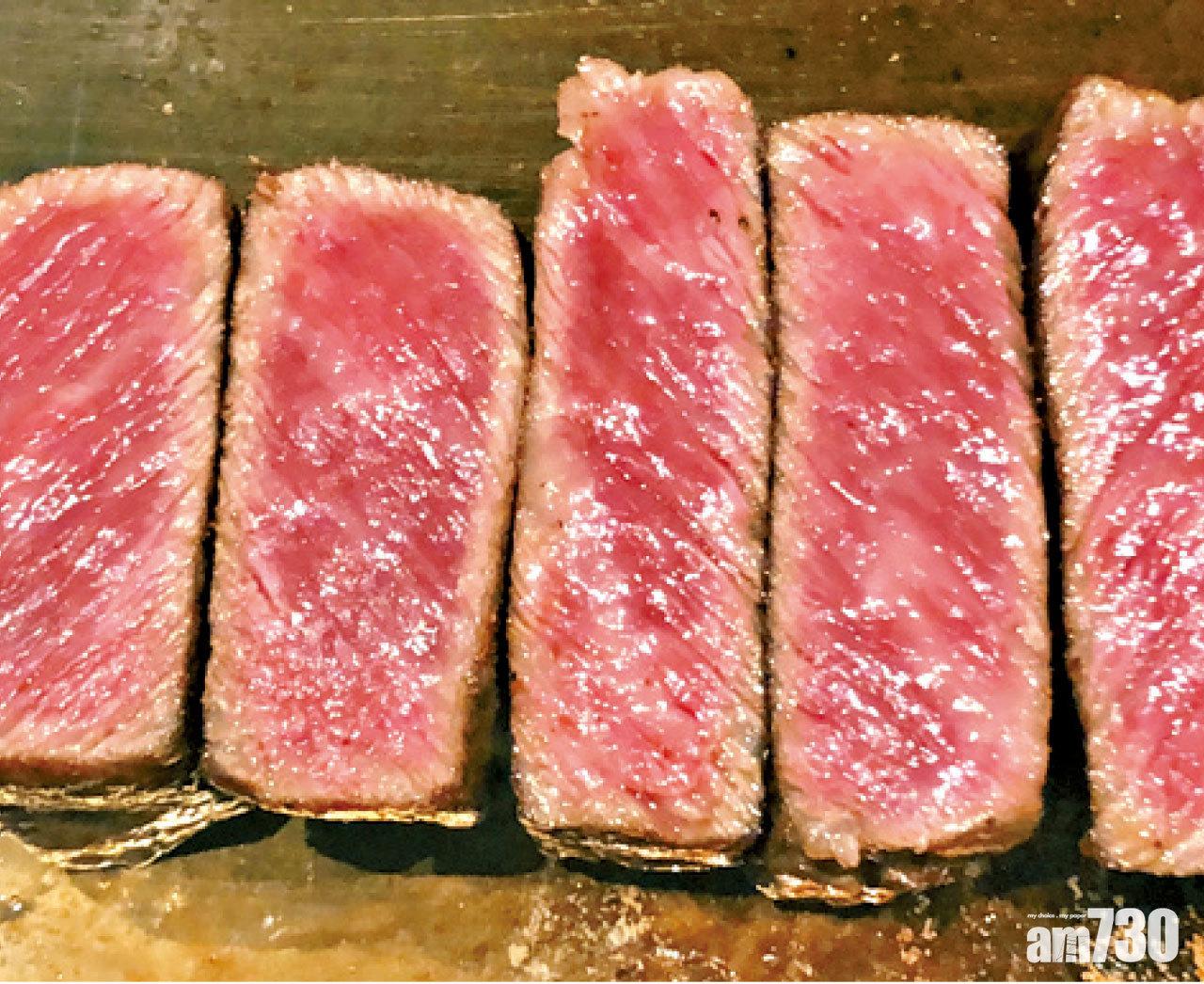 和城WAJO晚餐包含兩款牛肉,分別是九州產黑毛和牛及石垣島和牛。