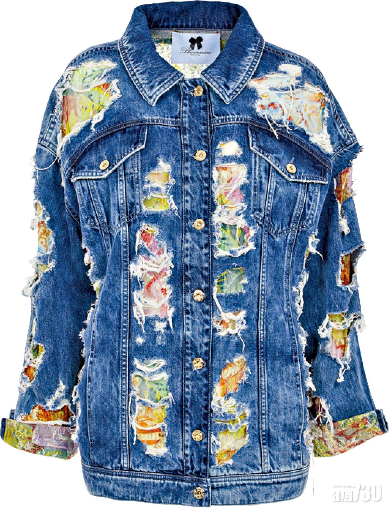 藍色破洞綴彩色喱士
denim jacket by Blumarine $8,750 (B)