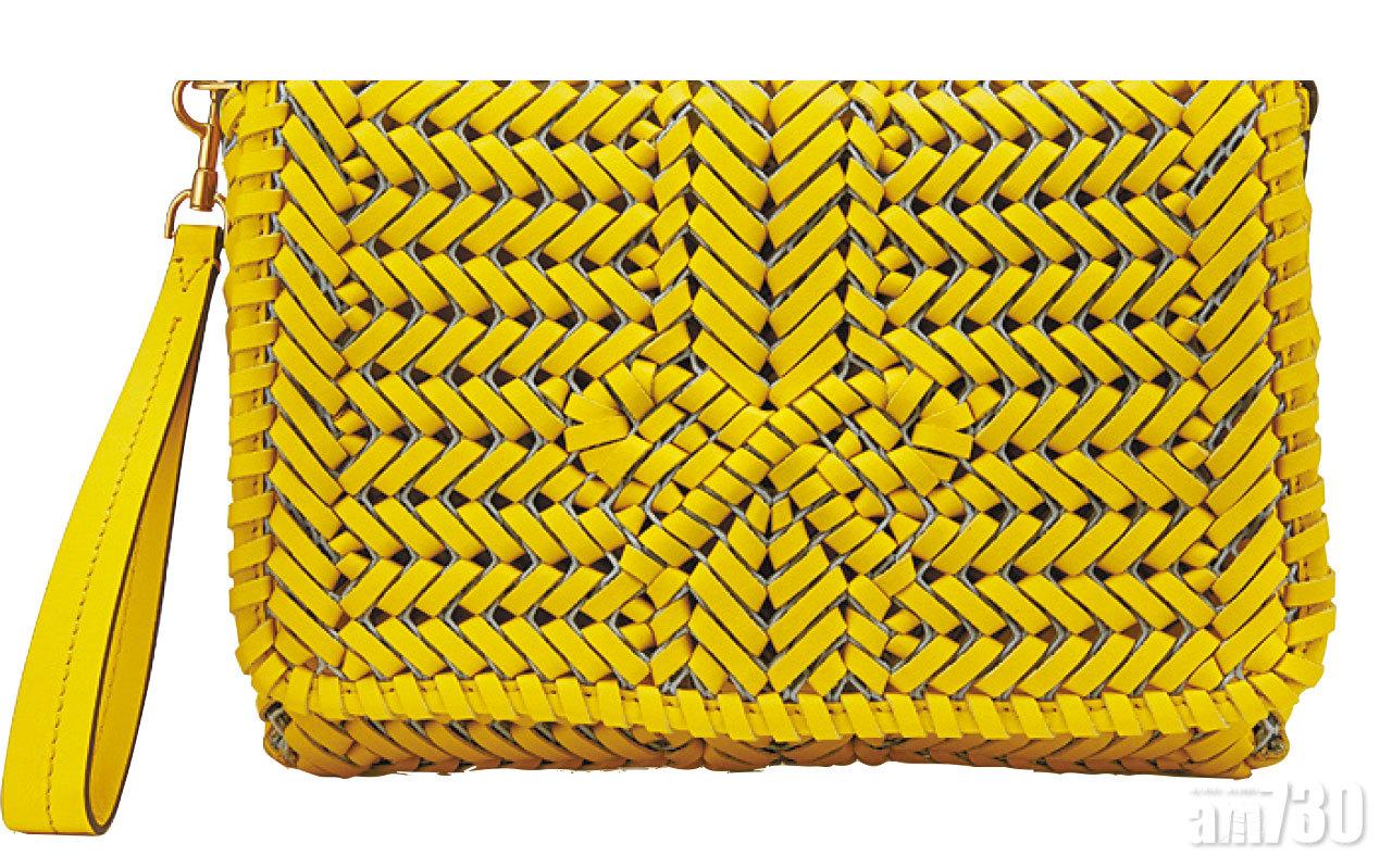 黃色織皮蝴蝶結花
clutch bag $5,590(A)