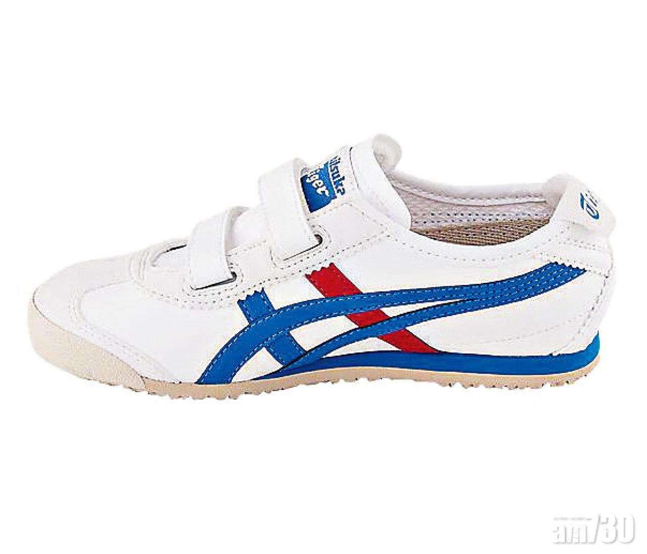 紅白藍波鞋 $390 (a)