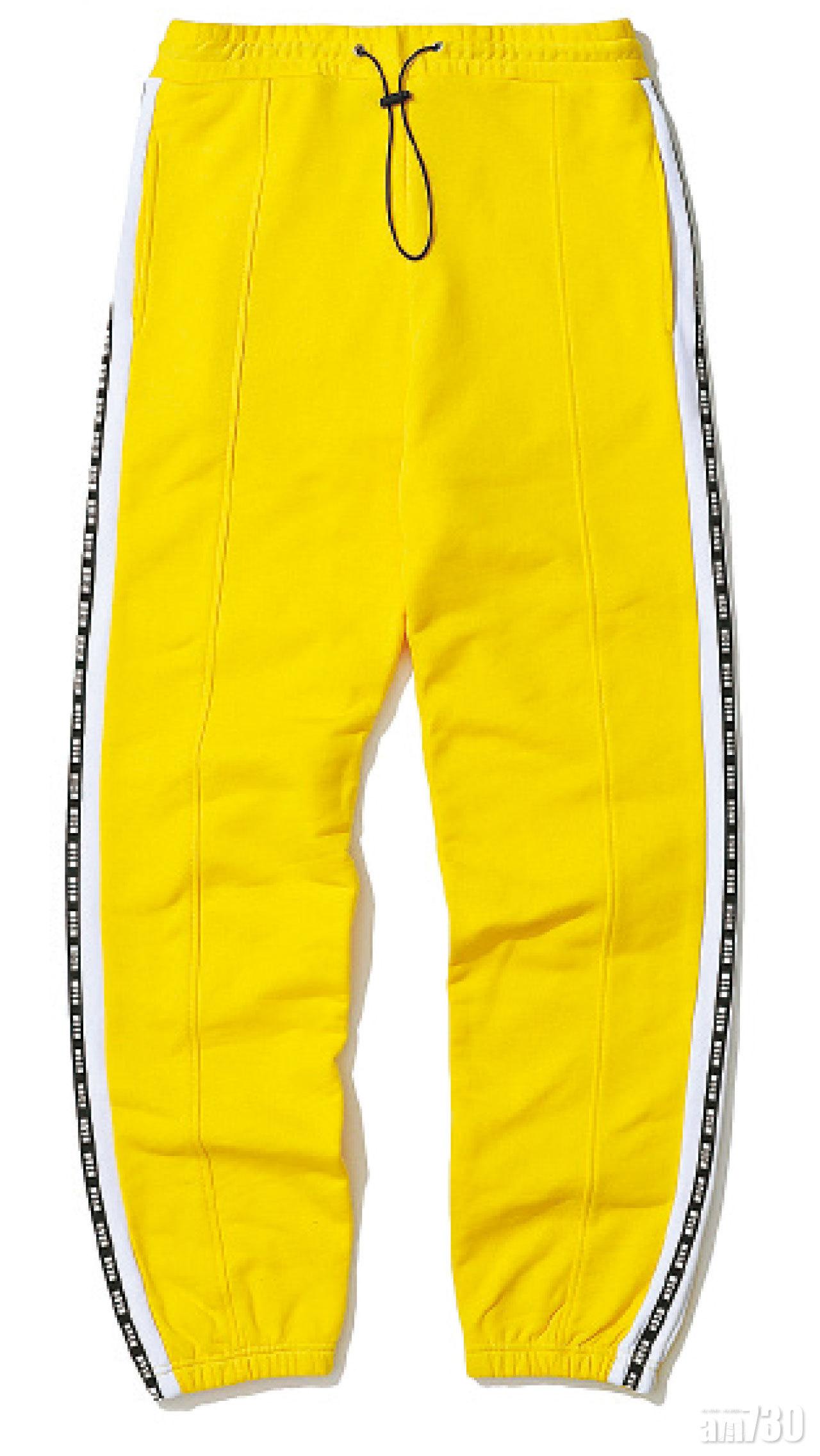 黃色褲旁織花logo sport pants $1,999(C)
