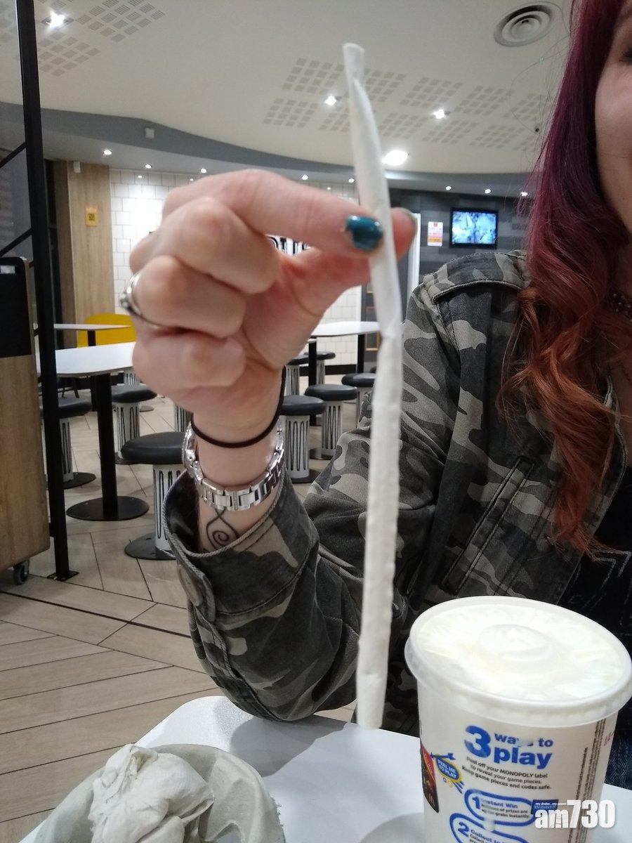 有顧客指紙飲管會溶解。(互聯網)