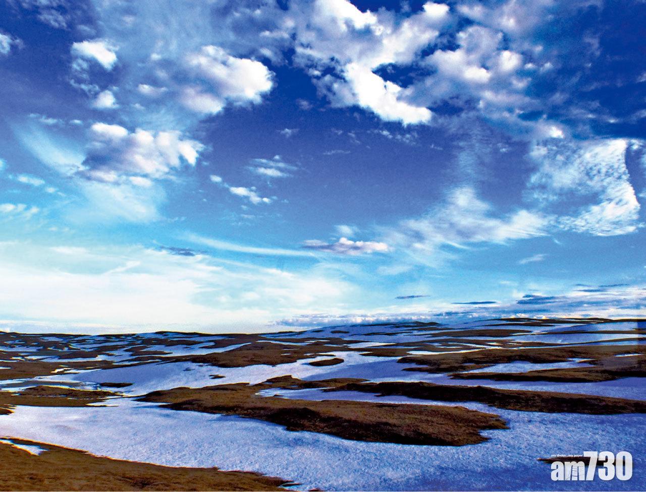 往北角途中,欣賞廣闊的天與地。