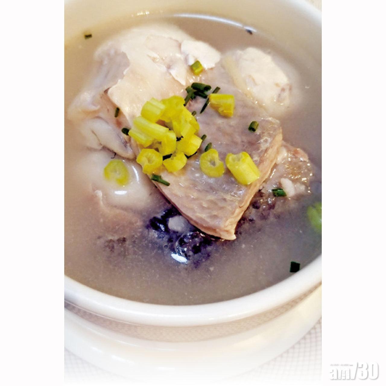 沒想到自助早餐都可以享受到虱目魚粥這道台南地道風味早點。