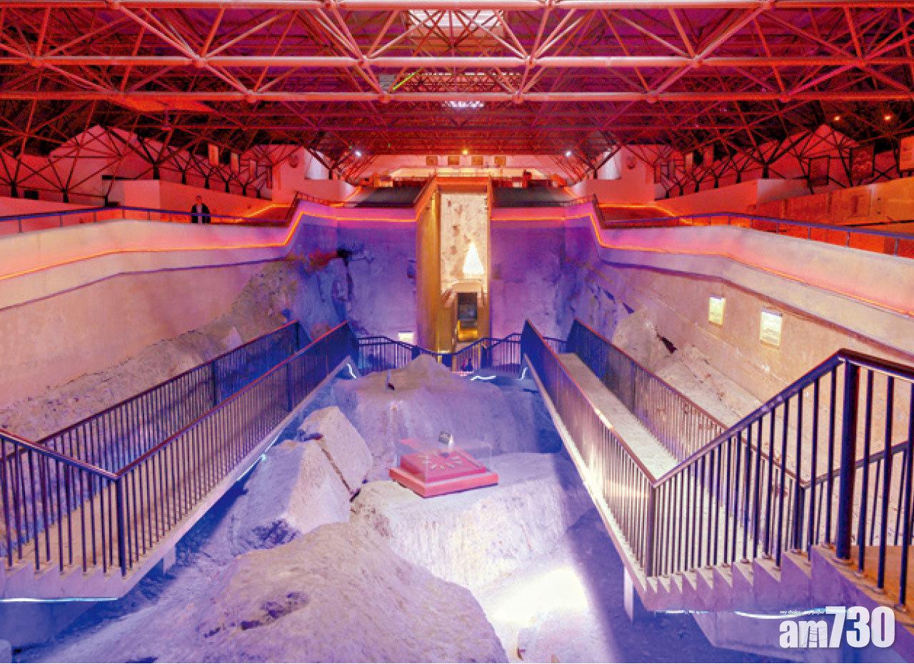 獅子山楚王陵從岩壁開鑿,是當時罕有的高科技建築。