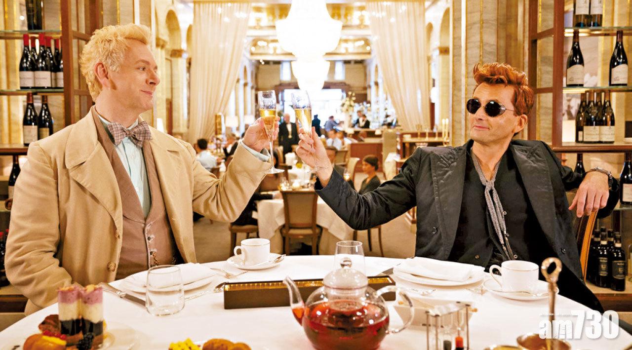 Michael Sheen飾演天使Aziraphale,David Tennant飾演魔鬼Crowley。