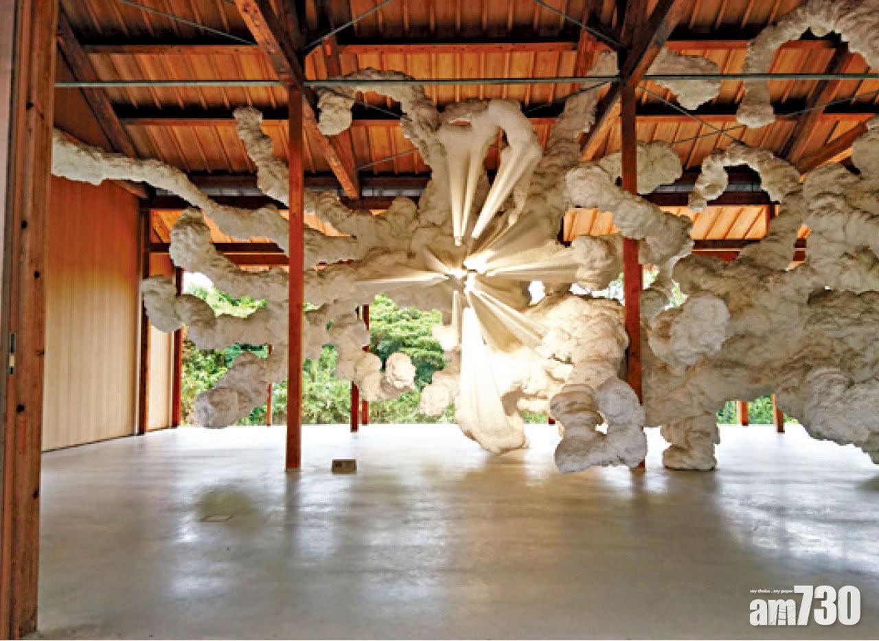 犬島「家Project」的大型木造雕刻,要細思才領略創作原意。