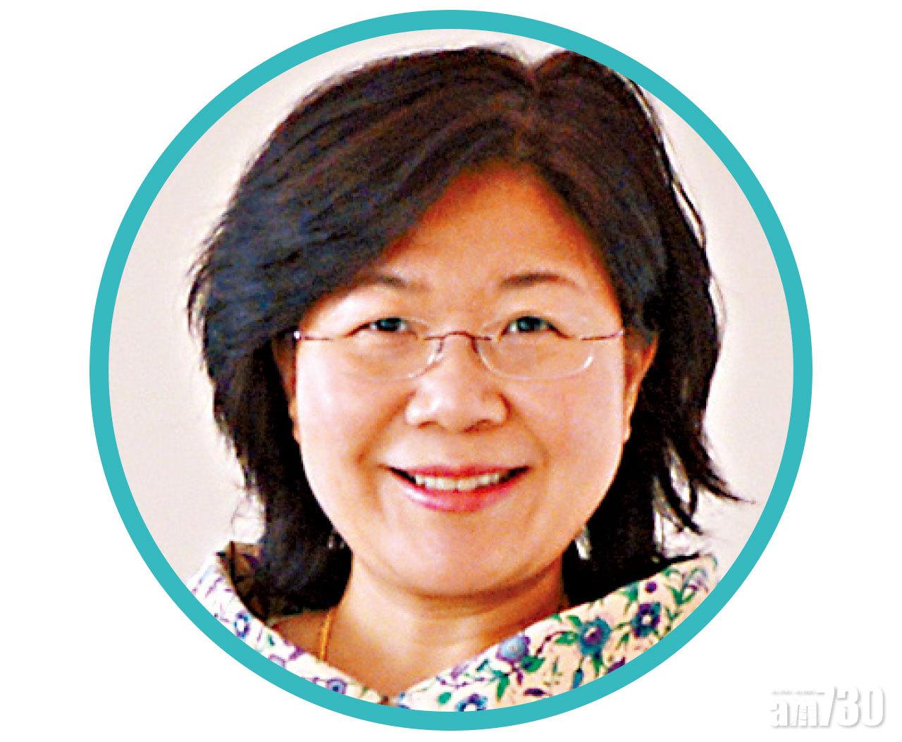 文麗認為家人可換個方式與患者溝通,並善用社區資源,減低照顧上的壓力。