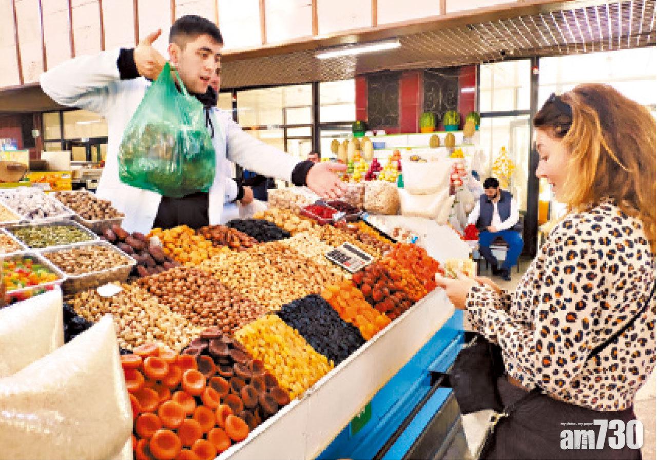 乾果是大家最愛買的手信。