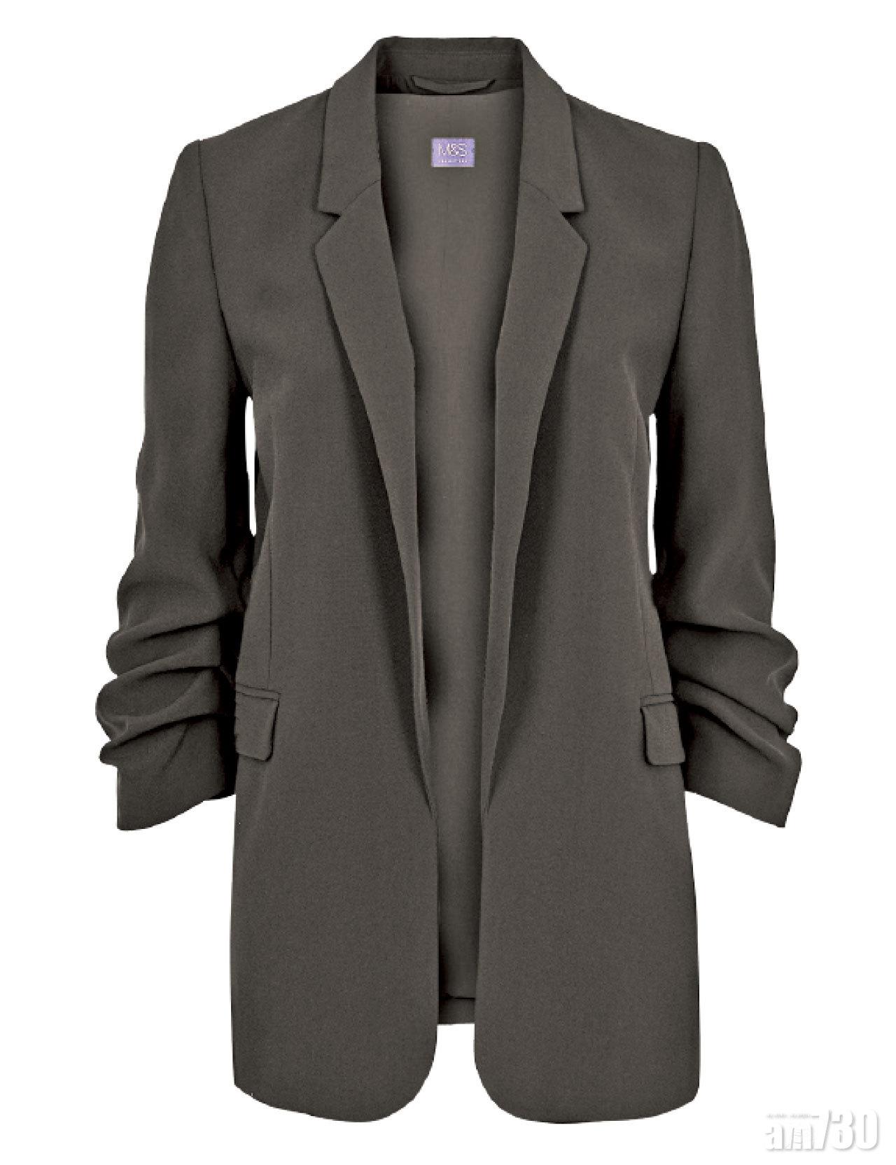 黑色摺袖
blazer $799(B)