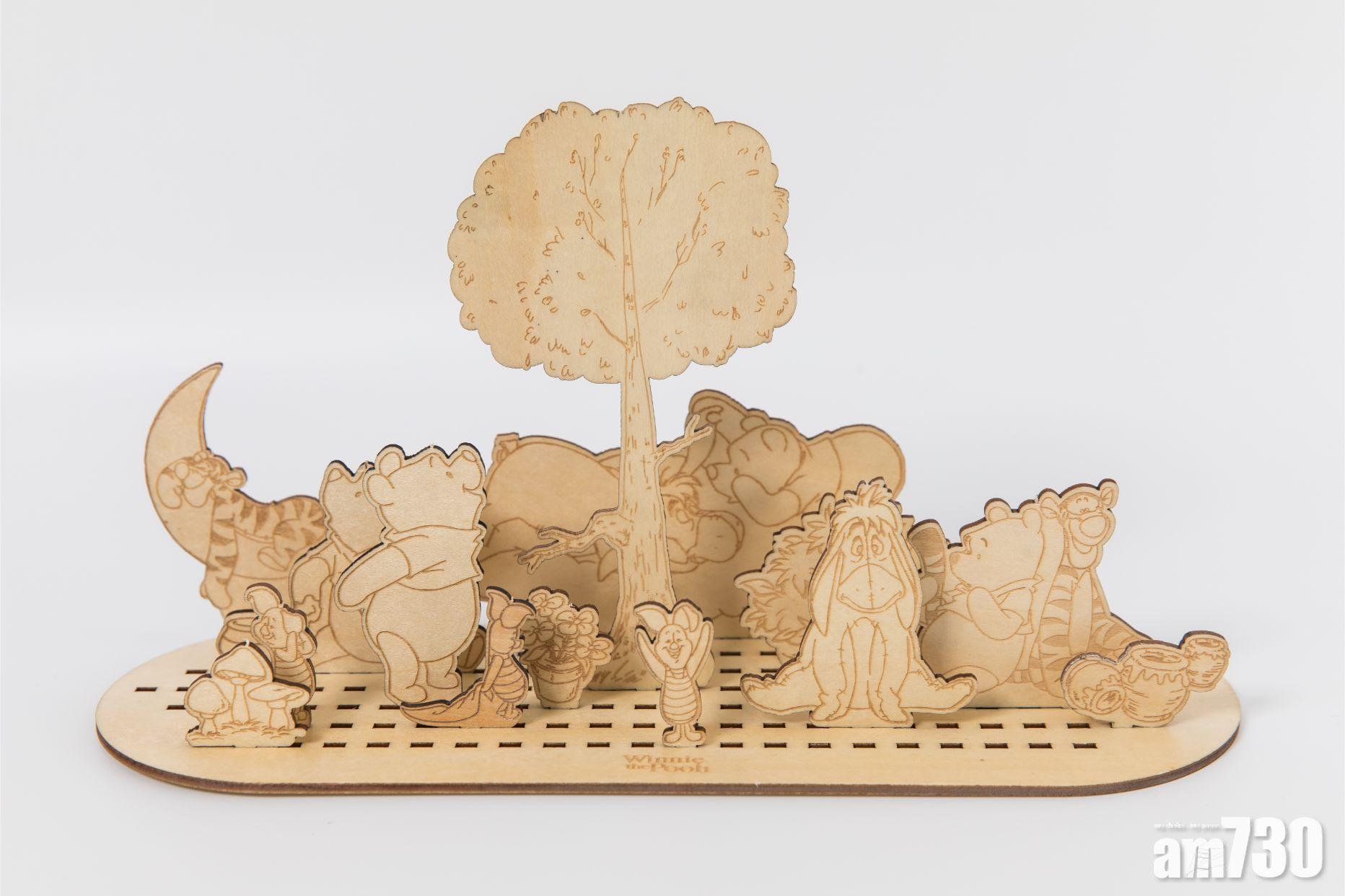 Winnie the Pooh & Friends木製立牌裝飾 HK$199