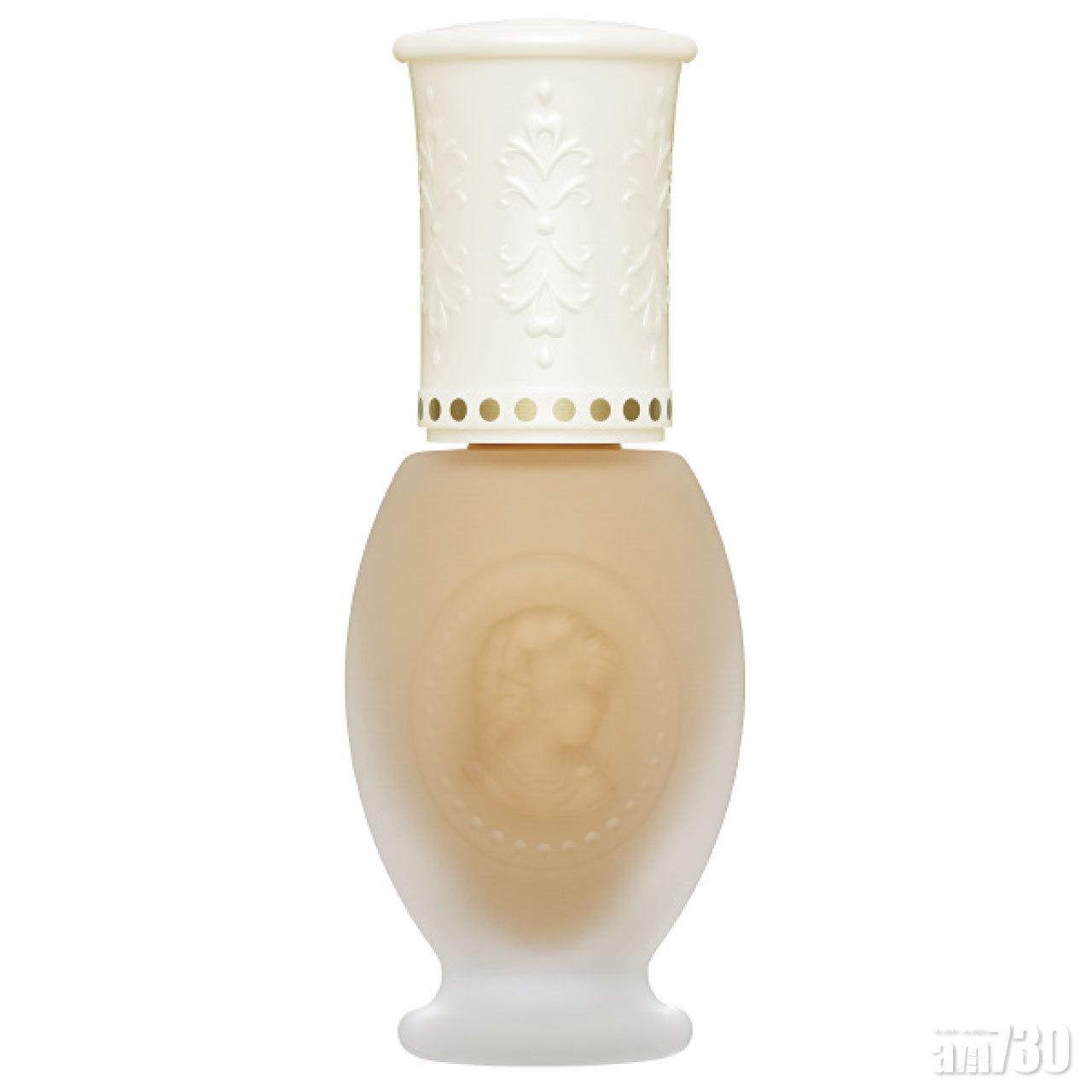 精華粉底液SPF20/PA++ $400 (a)