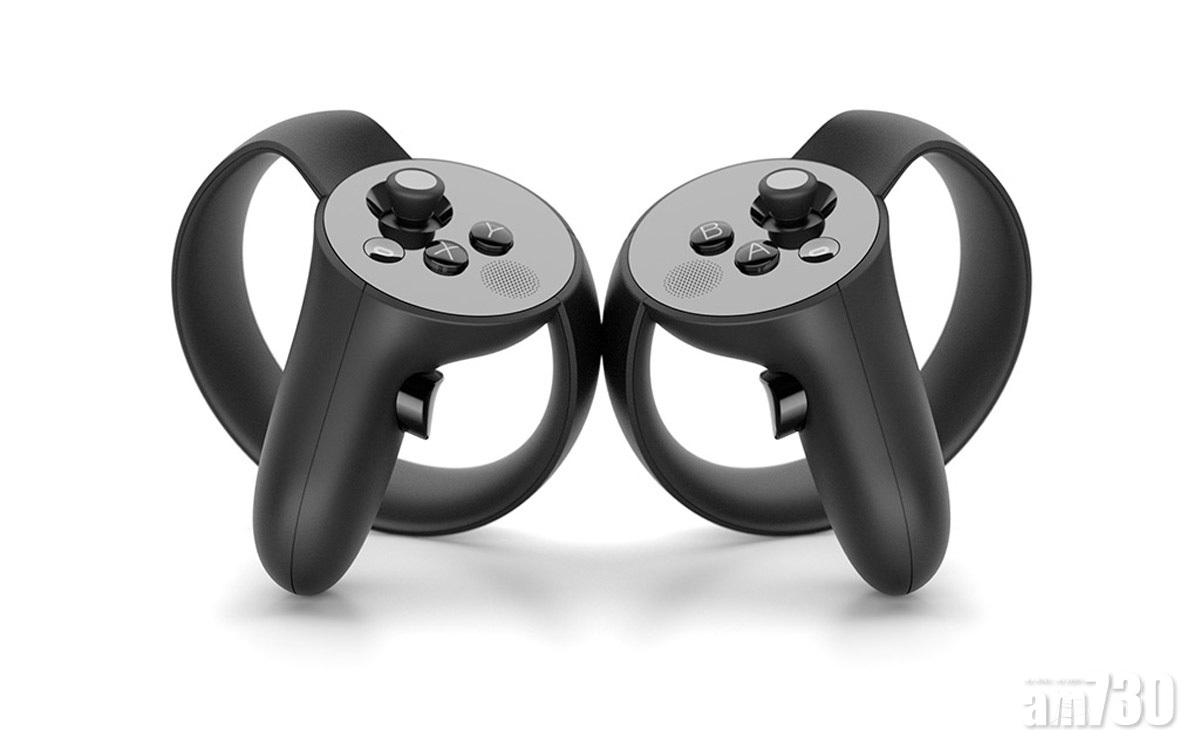 Oculus Touch控制器。