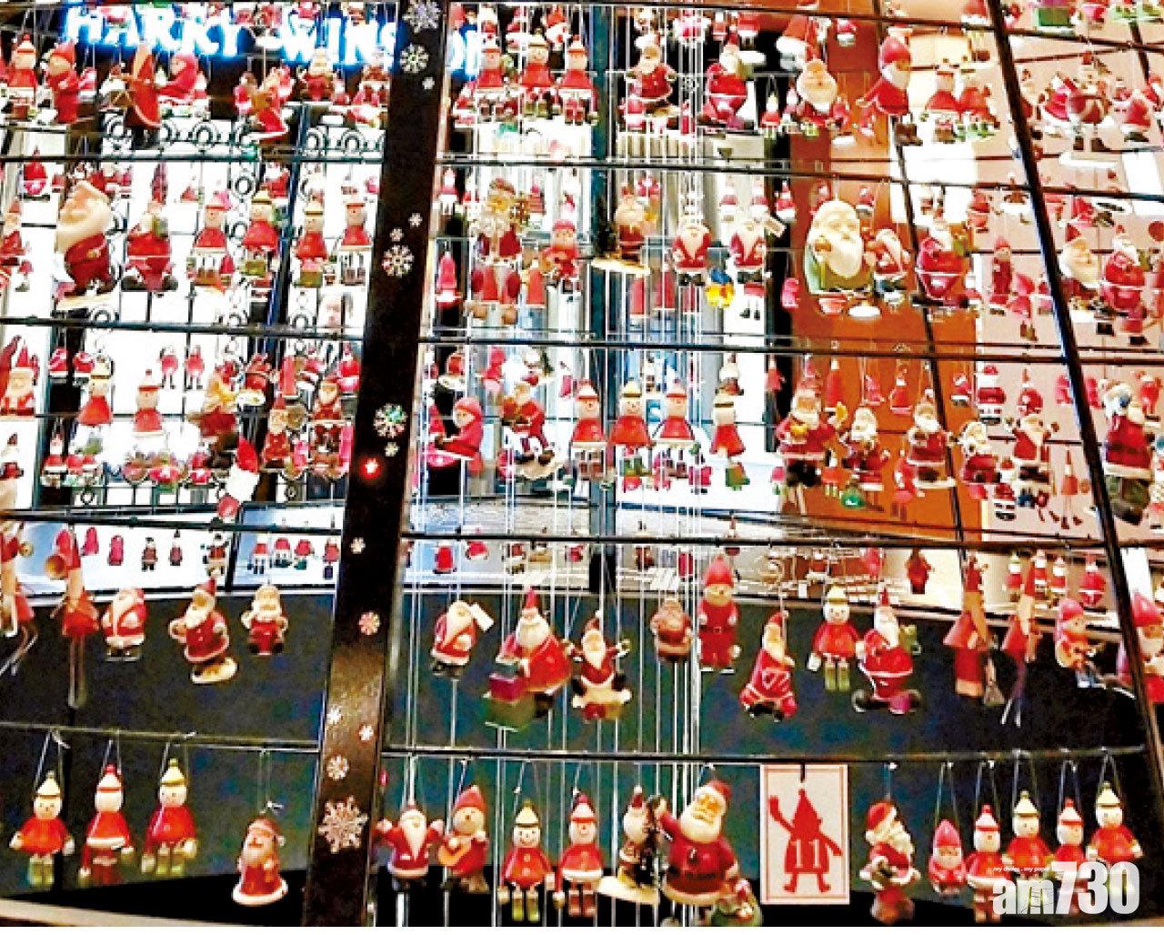 每個聖誕老人掛飾都別具一格。