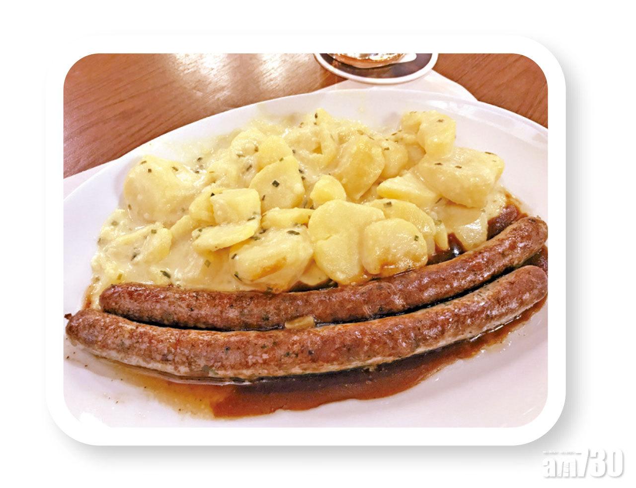 薯仔沙律配香腸。