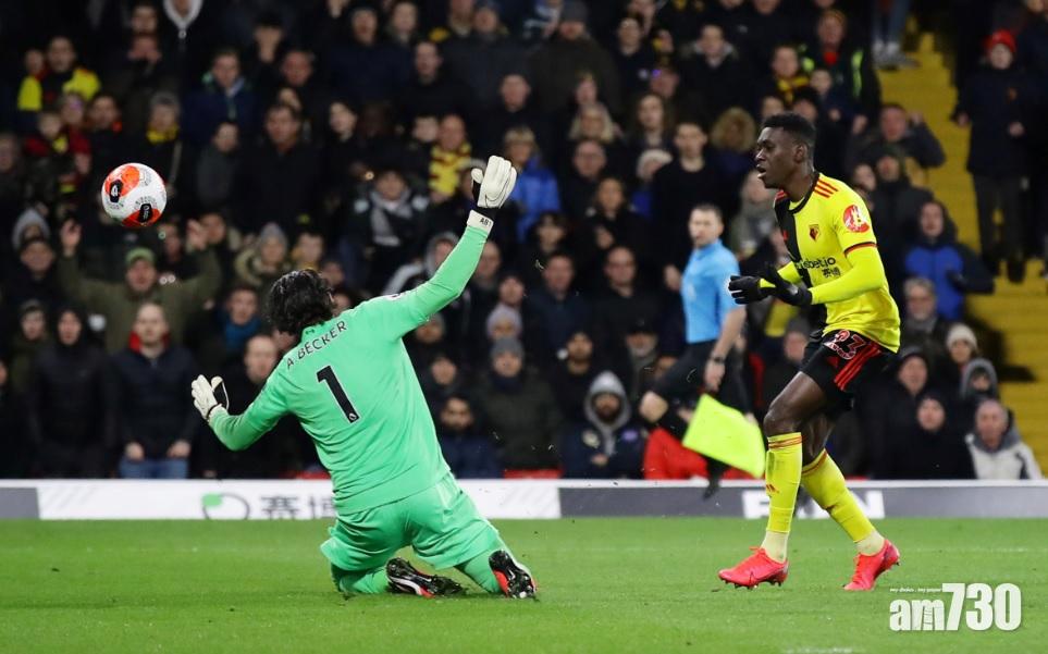 伊斯美拿沙亞射入第二球。