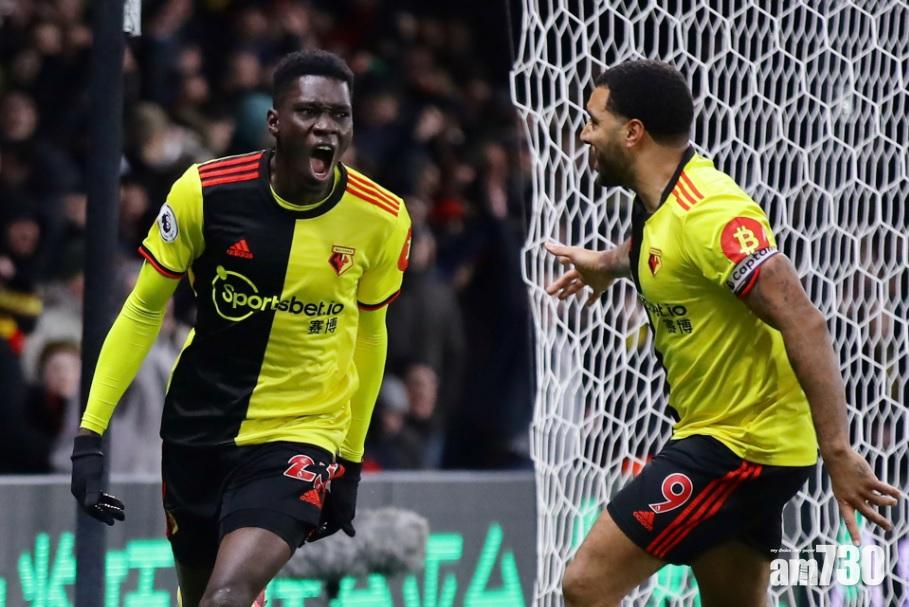 伊斯美拿沙亞(左)梅開二度,迪尼(右)亦建一功。