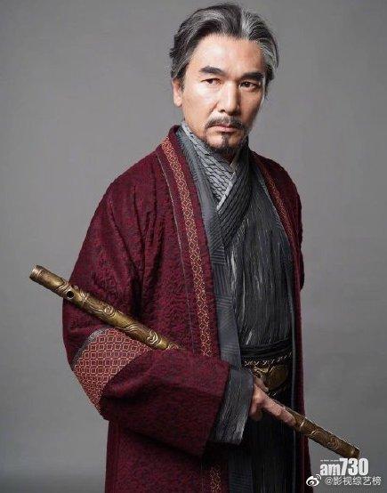 方中信演楊逍,網民大讚有型。