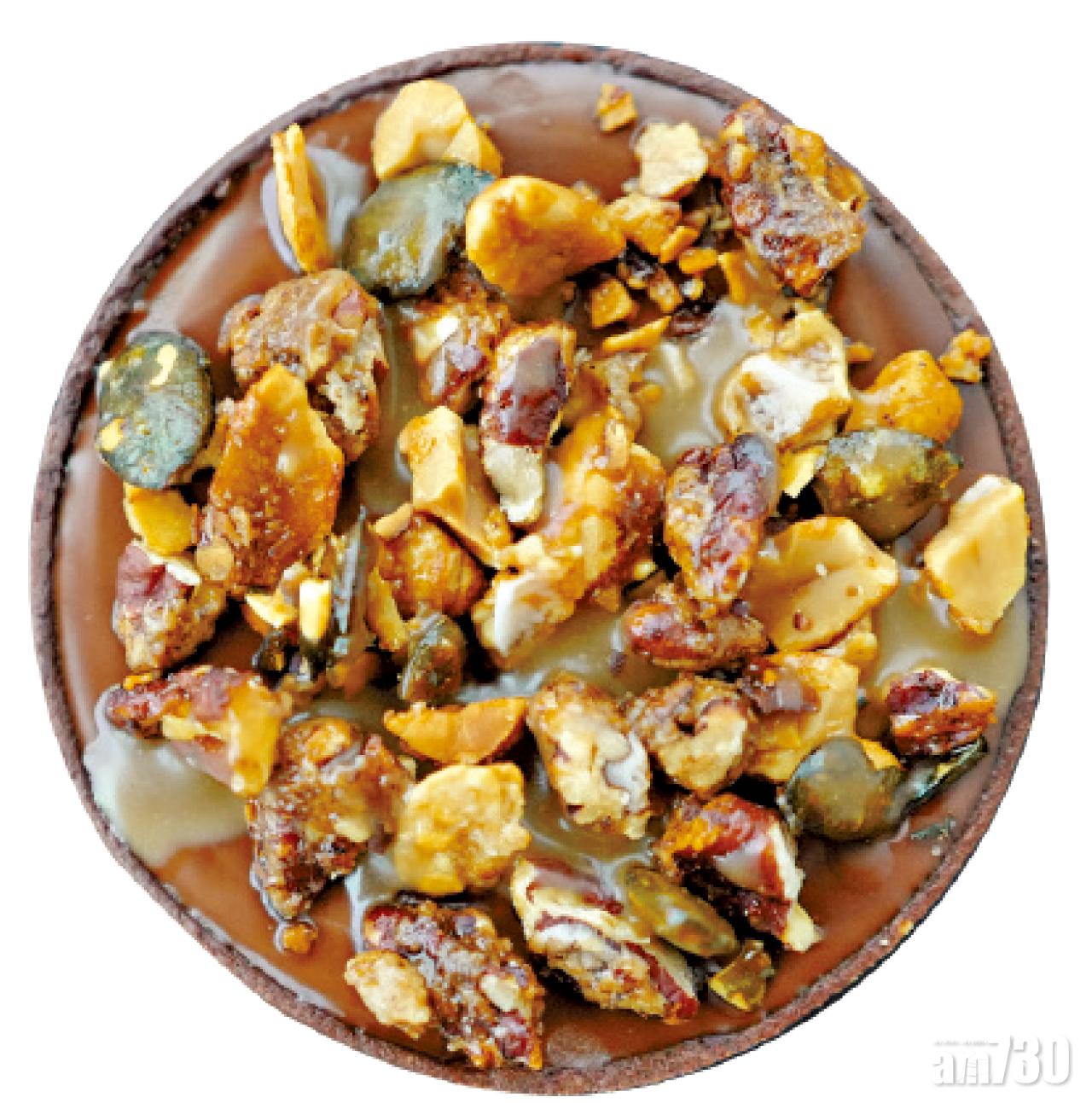 甜品焦糖朱古力撻。