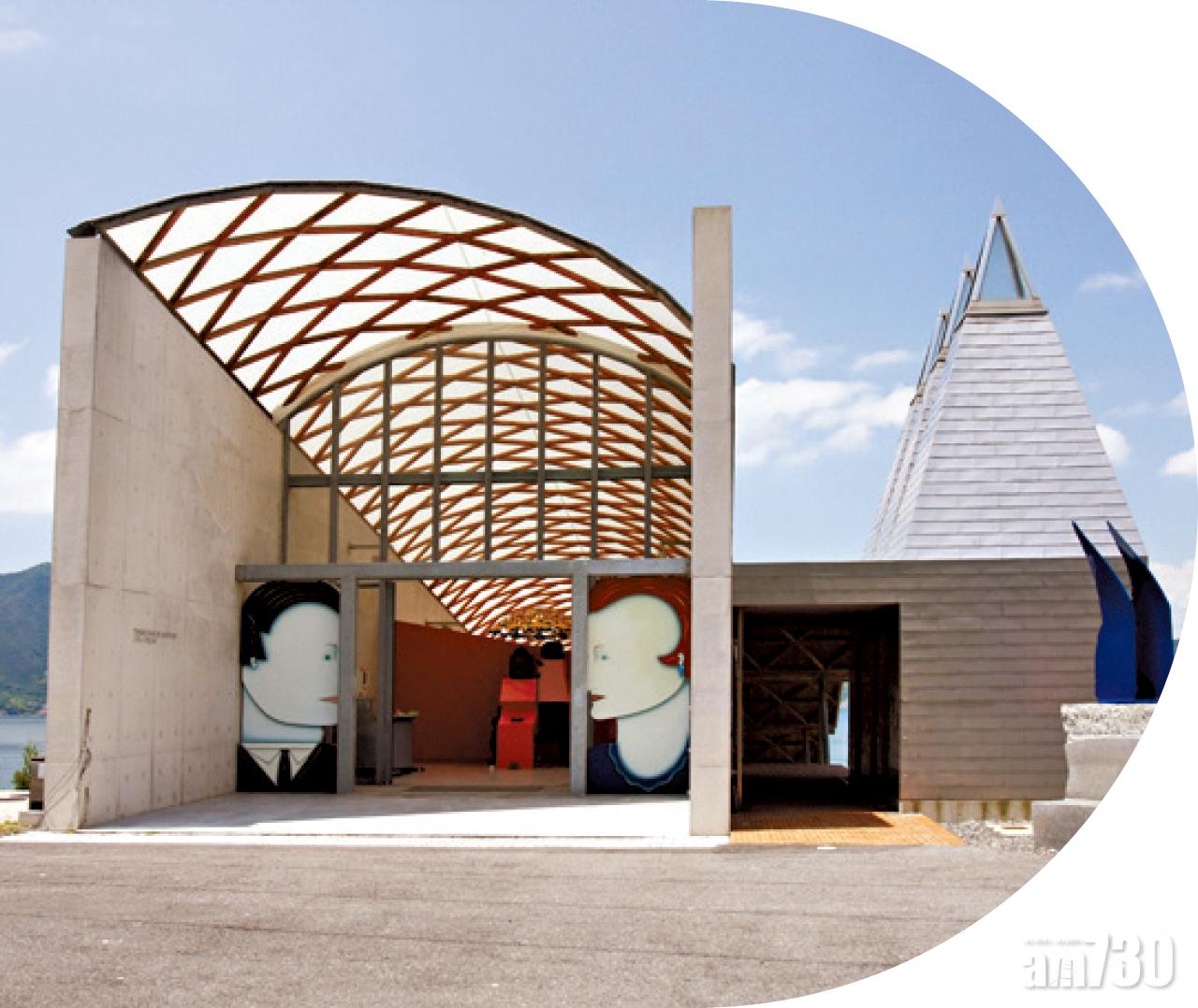 每座島嶼都有不同景點,像大三島的TOKORO美術館,便展出深井隆等名家作品。