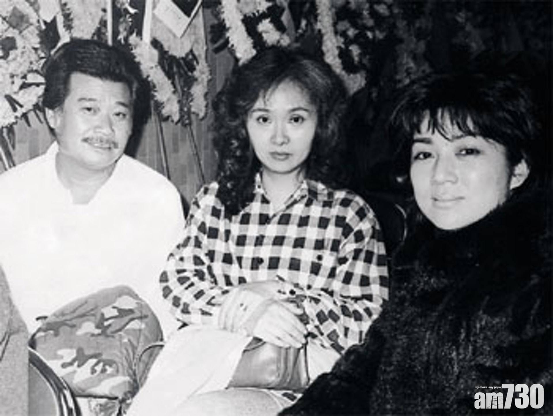 與唐佳(左)結婚,當年雪妮是奉子承婚,非常前衛。