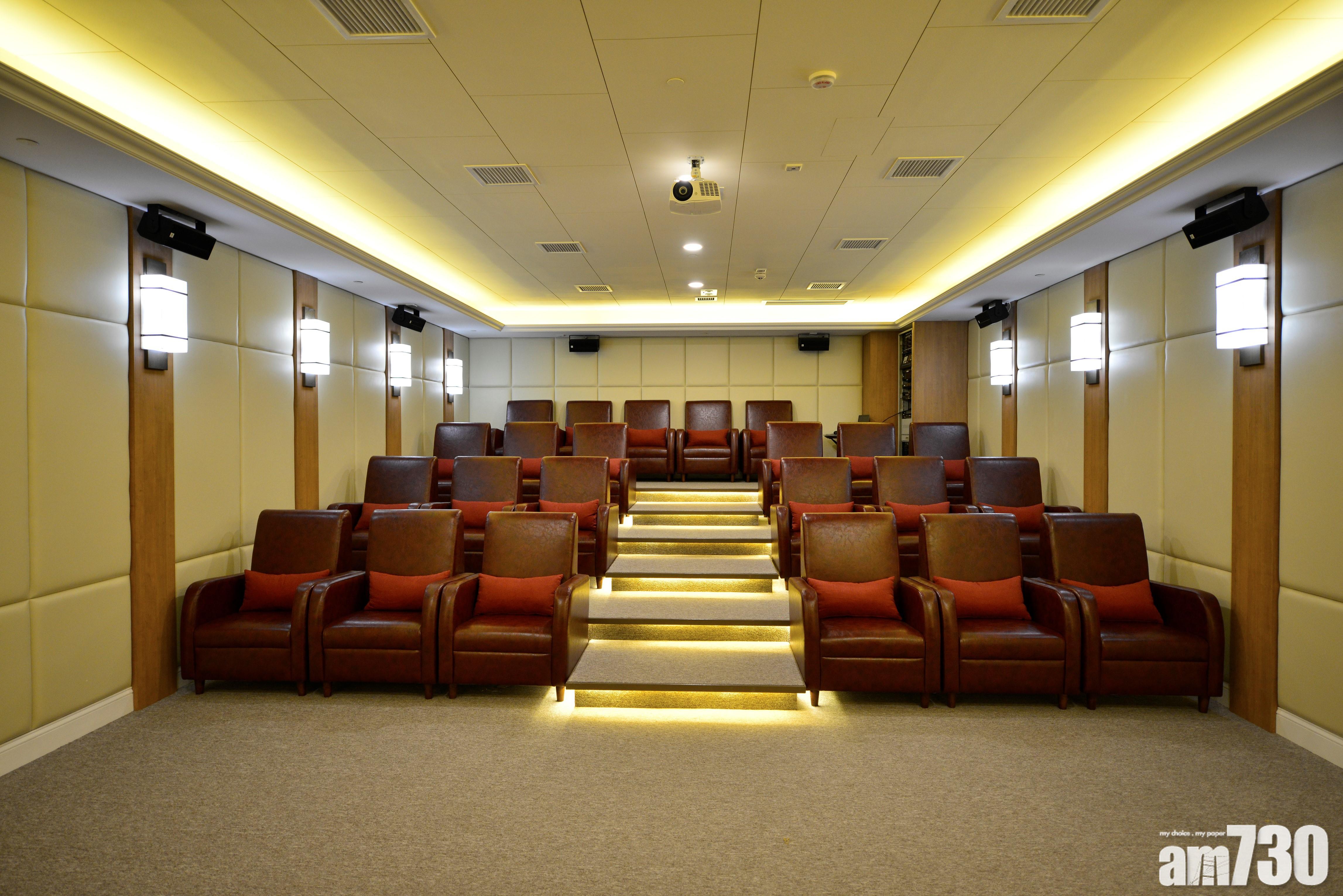 「松齡雅苑」電影院