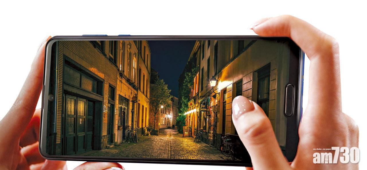 採用新Pro IGZO屏幕,兼顧高亮度和更新率。