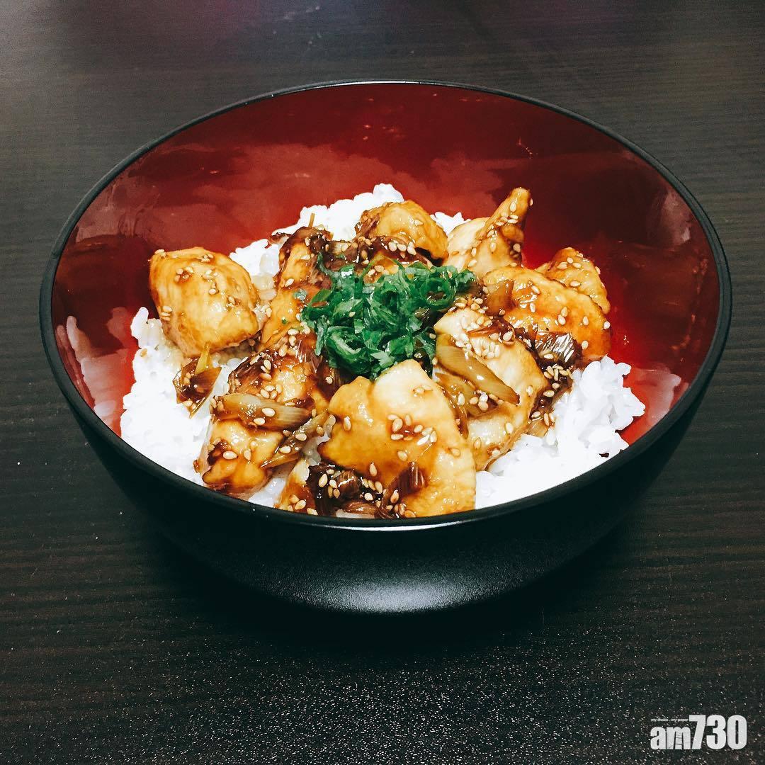 日式丼飯食譜|芝麻照燒雞蓋飯 圖片來源:instagram @10miyuki25