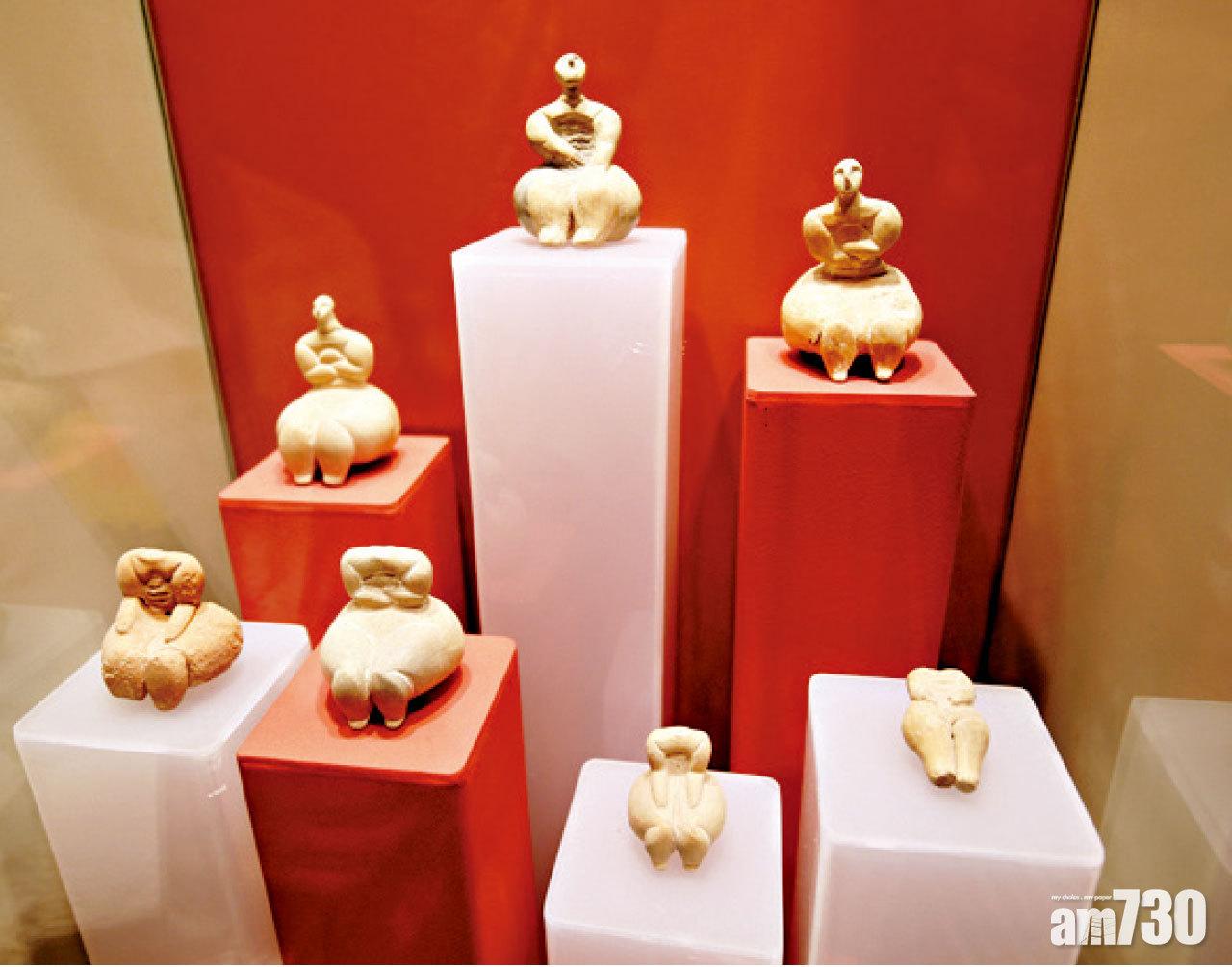 神殿遺址出土的小陶俑,十分可愛。