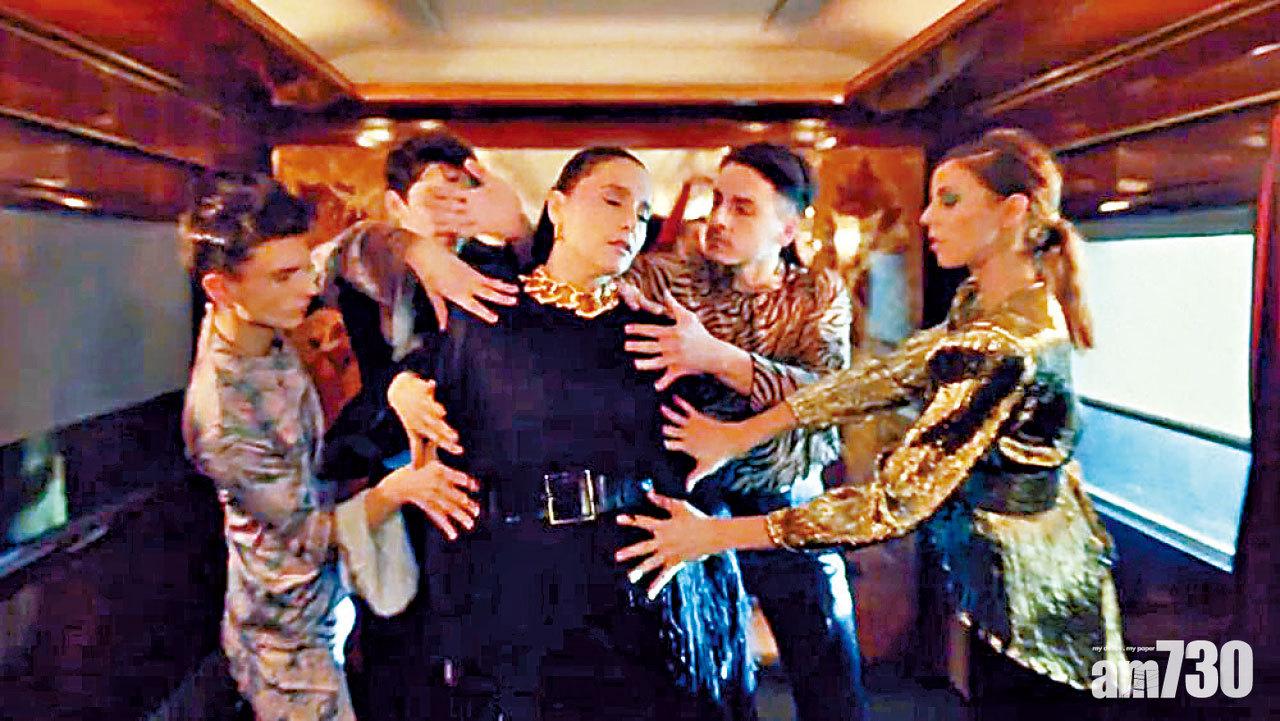 無論是MV風格,或是專輯形象,Jessie Ware都在向舞曲好時代致敬。