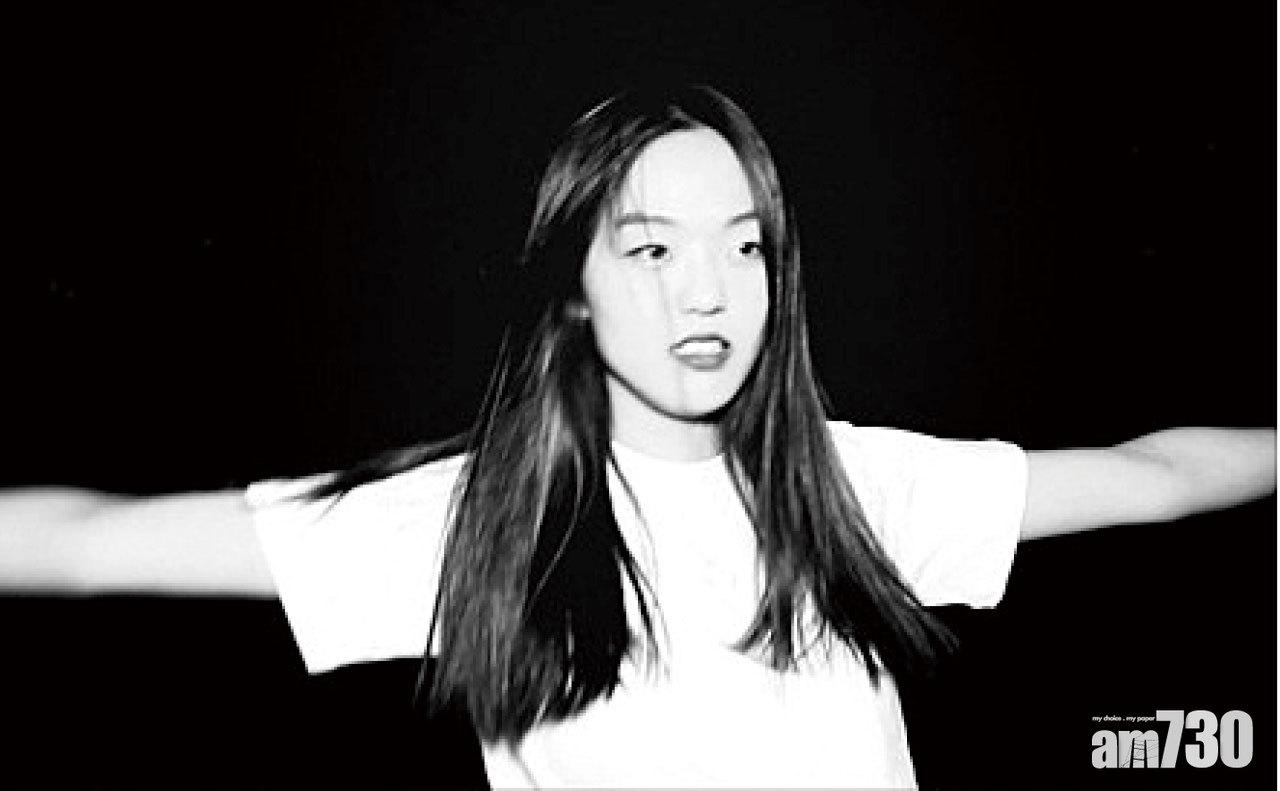 在《2018 Mixtape》中,Park Hye Jin開始加入較多歌唱元素,令其歌曲更顯人性化。